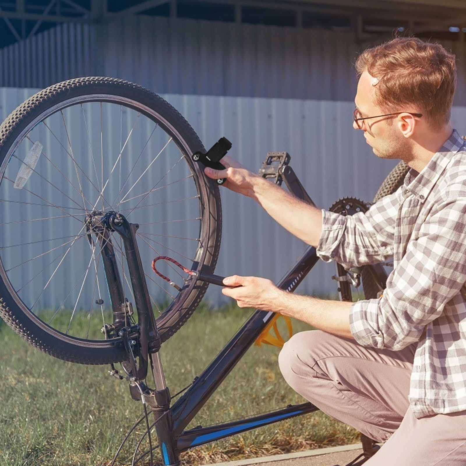 حامل مضخة الدراجة المدمج مع حز - مراجعة Bike Pump Frame Mount وسعره
