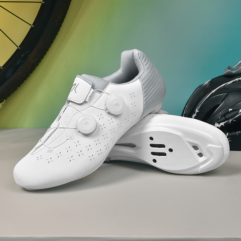 أحذية ركوب الدراجات الجبلية لل - مراجعة Cycling Commuter Shoes وسعره